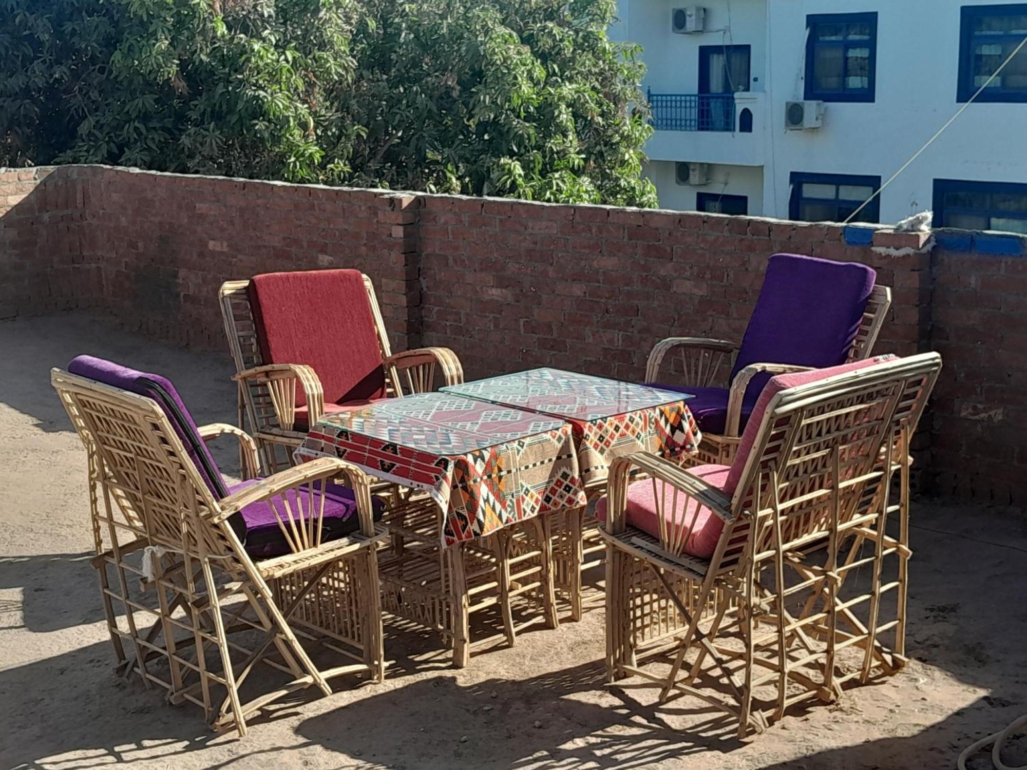 Labib Guest House Асуан Екстериор снимка